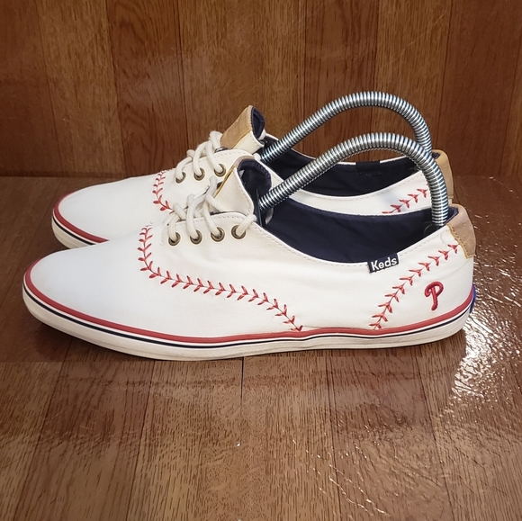 phillies keds